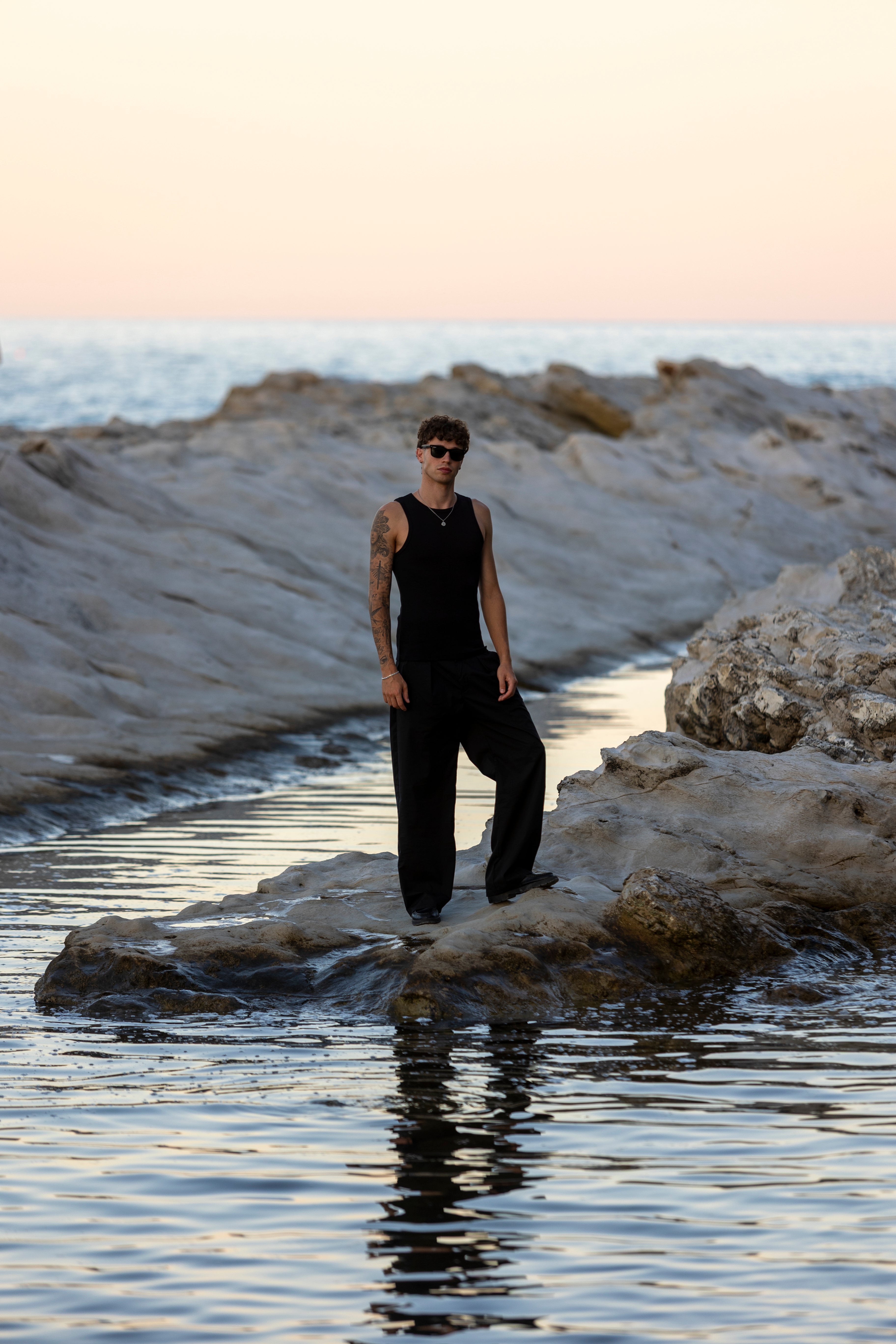 REBEL FEEIN CLASSIC BLACK PANT