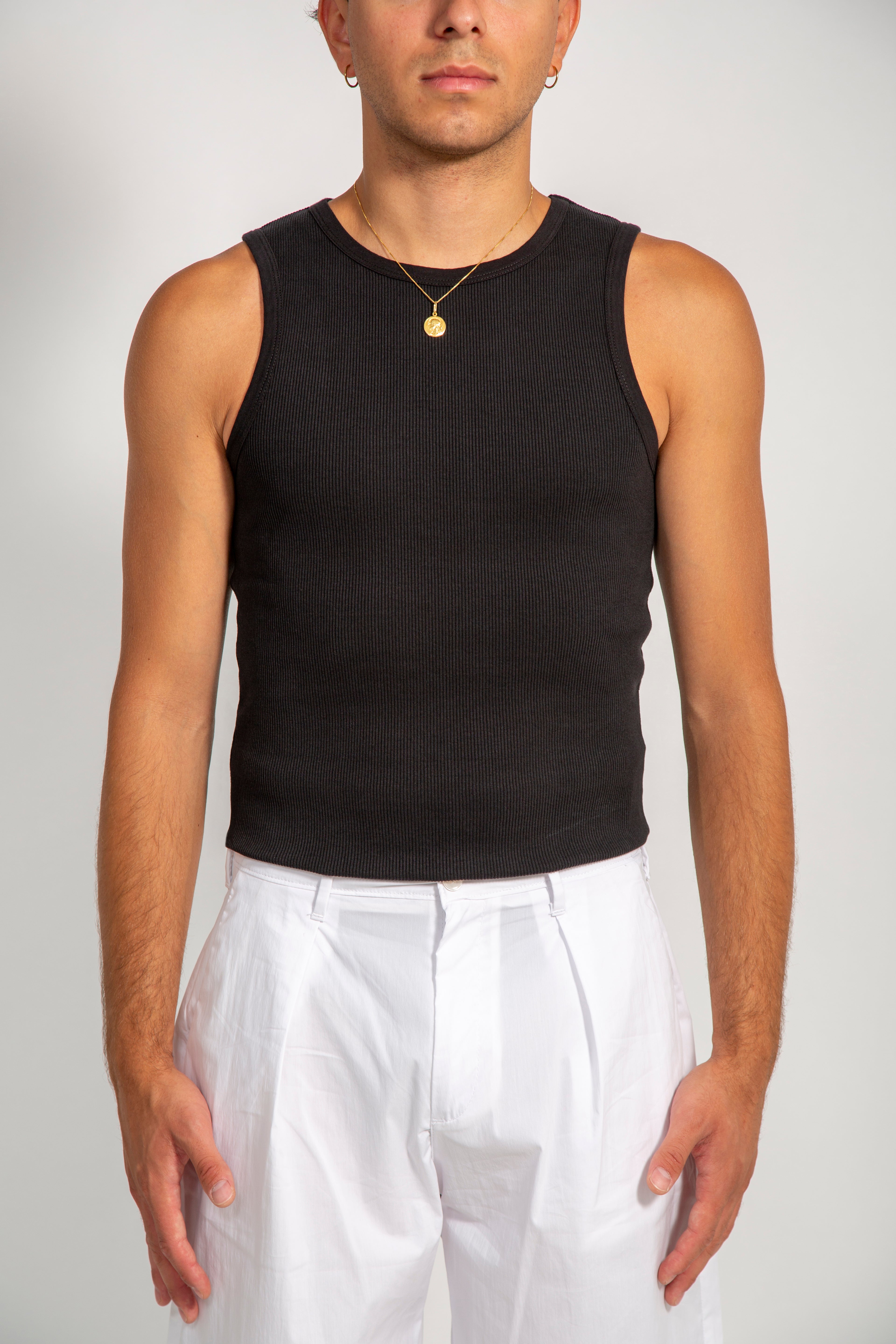 REBEL FEEIN BLACK RIB TANK