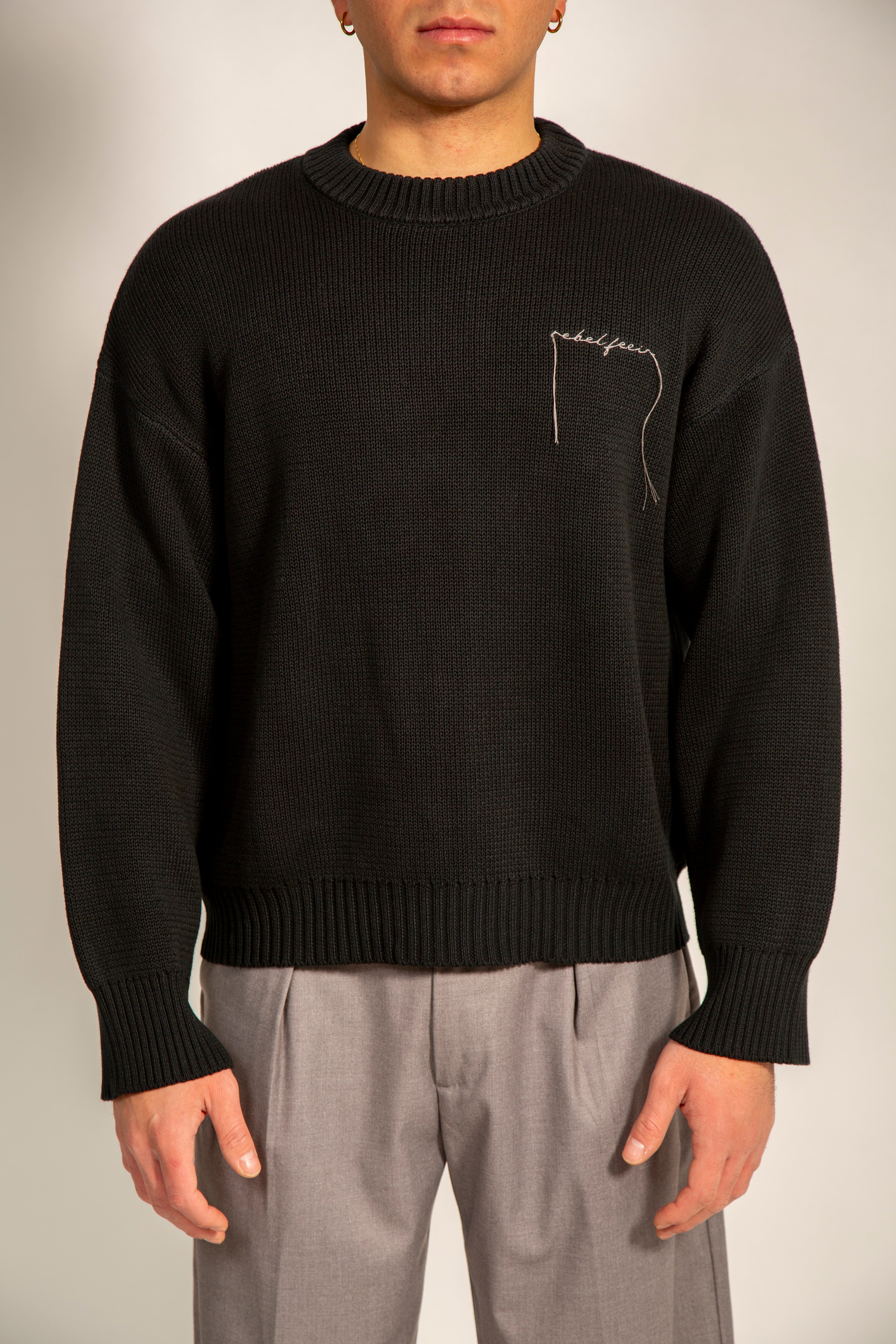 REBEL FEEIN BLACK SWEATER WITH RAW EMBROIDERY