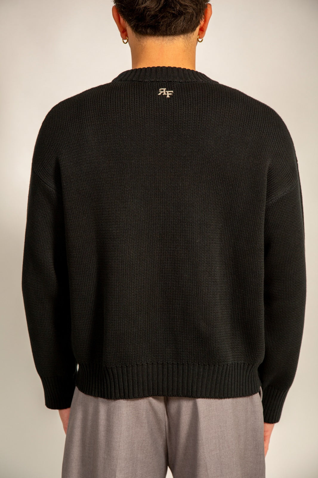 REBEL FEEIN BLACK SWEATER WITH RAW EMBROIDERY